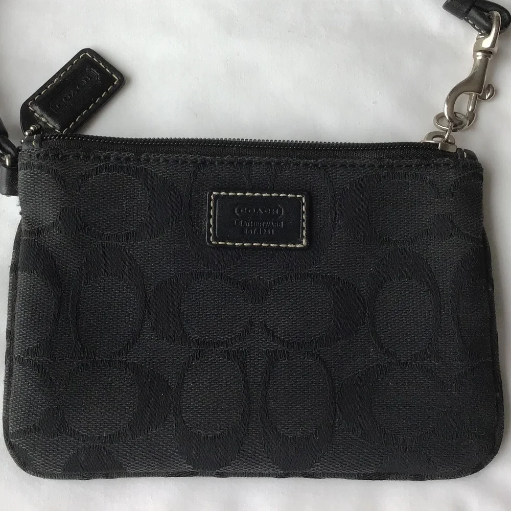 NWOT Authentic Coach Wristlet Bag - Black